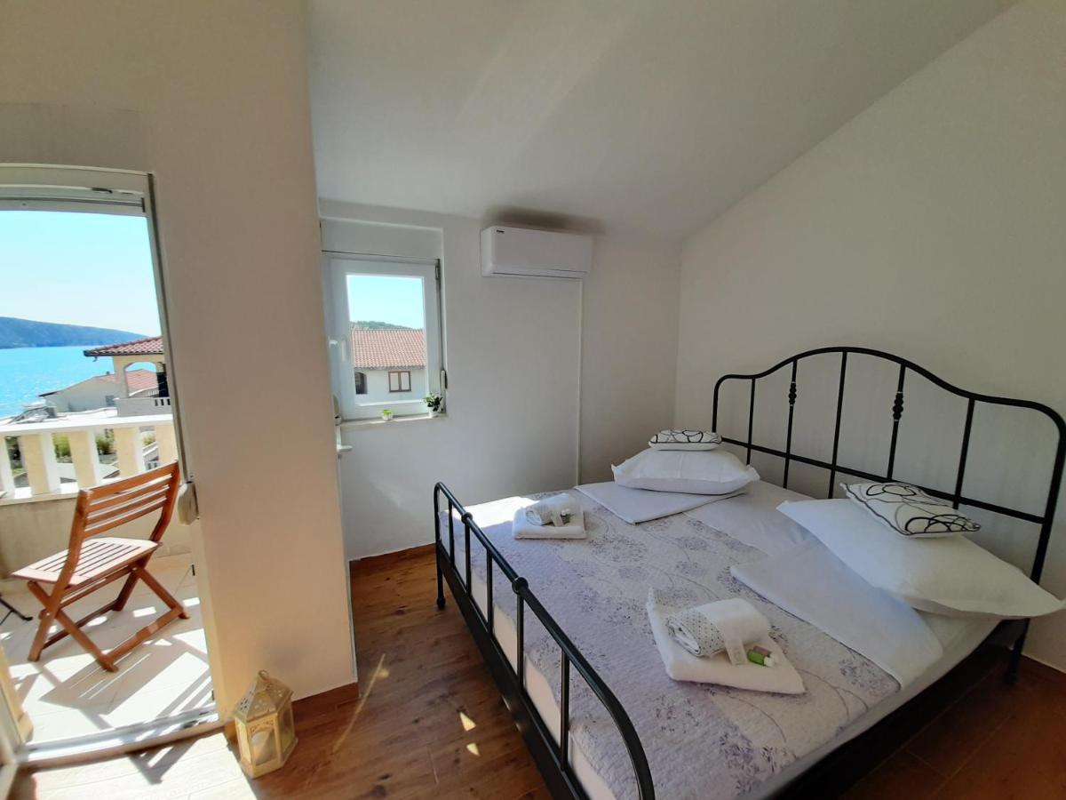 Appartamento Holiday Beach House Grebaštica Esterno foto