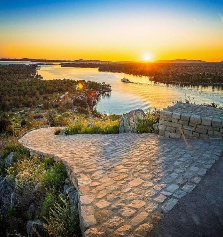 Appartamento Holiday Beach House Grebaštica Esterno foto