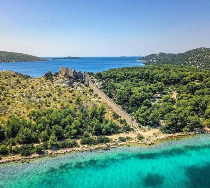 Appartamento Holiday Beach House Grebaštica Esterno foto